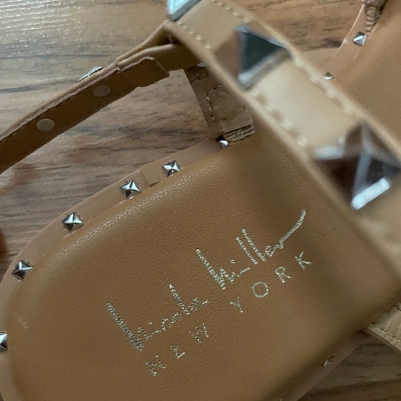 Rinestone embellished sandals - Picture 3 of 3